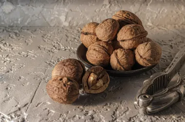 Smanji analgetike: Ove namirnice olakšat će ti menstrualne grčeve