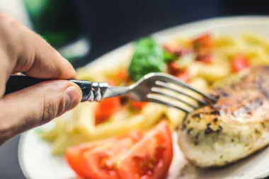 Sumnjaš na povišen šećer u krvi? Ovo su prvi znakovi za uzbunu