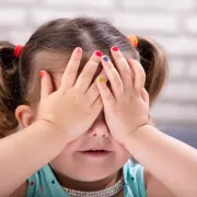Vječna rasprava: Smiju li djeca lakirati nokte?