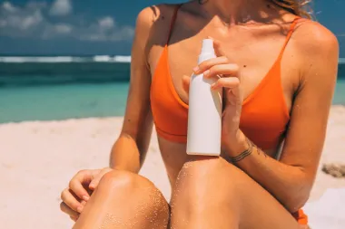 Krema za sunčanje i preplanuli ten: Može li SPF spriječiti tamnjenje kože?