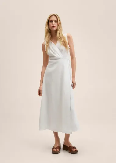 Ljeti nam se nosi bijela boja, a savršene modele ima Mango