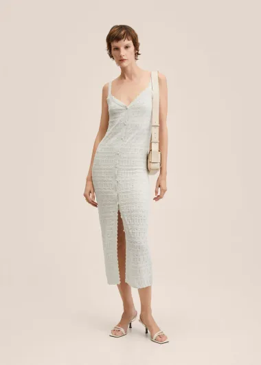 Ljeti nam se nosi bijela boja, a savršene modele ima Mango