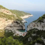 Raj na zemlji: Ovo su najljepše plaže na otoku Visu koje vrijedi posjetiti
