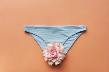 Zašto se vaginalna gljivična infekcija pojavljuje baš ljeti i kako je spriječiti?