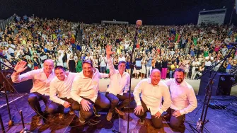 Impresivan koncert klape Rišpet na rasprodanoj tvrđavi sv. Mihovila
