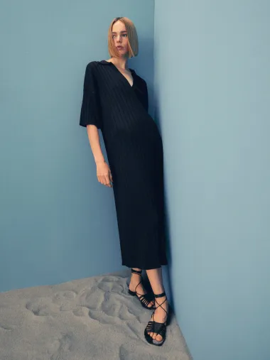 Vrijeme je za povratak na posao, a Massimo Dutti ima divne haljine za jesen