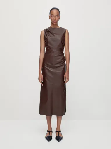 Vrijeme je za povratak na posao, a Massimo Dutti ima divne haljine za jesen