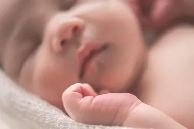 Uzbudljivi trenuci: Što se sve događa u prvih 24 sata bebinog života?