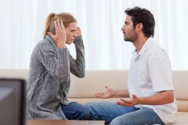 Zodijački 'neprijatelji': S ovim horoskopskim znakovima ćeš se najprije posvađati