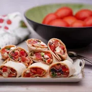 Tortilja pizza iz tave gotova za samo 5 minuta najbolji izbor za ukusan i brzi ručak