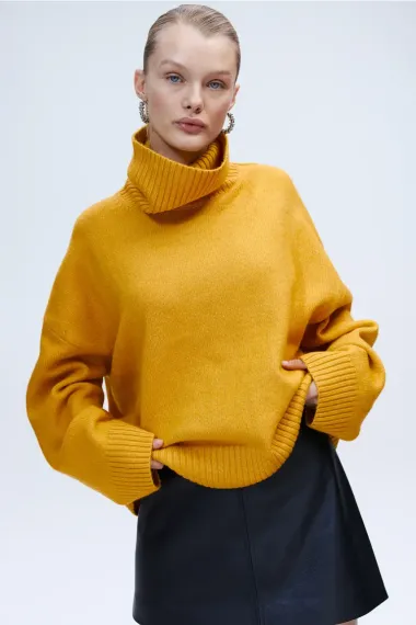 H&M džemperi: 12 toplih, a neodoljivih modela koji će začiniti svaki look