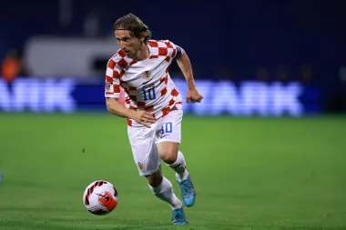 Leonarda ima 23 godine i prva je nogometna komentatorica u Hrvatskoj