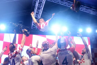 Leonarda ima 23 godine i prva je nogometna komentatorica u Hrvatskoj
