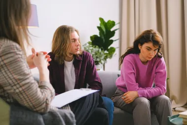 7 stvari koje bi razvedene žene htjele da su znale dok su bile u braku