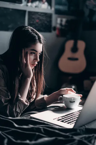 Najčešće pogreške zbog kojih nemaš uspjeha u online dejtanju