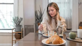 Tri pravila koja trebaš slijediti želiš li se riješiti viška kilograma i ne udebljati se