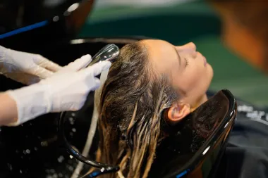 Njega kose u vlastitom domu, jednako je bitna kao i ona u omiljenom salonu – Kalmar Hair & Skin Boutique