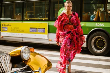 Pantone je proglasio hit boju za 2023. - i već dominira high street kolekcijama
