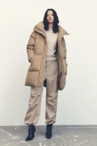 Tople i stylish modne kombinacije idealne za zimu i snijeg