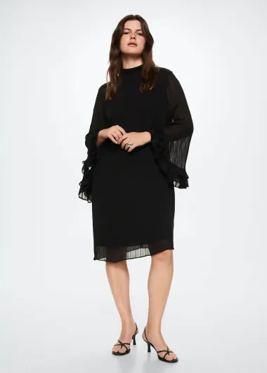Najljepše elegantne haljine za žene koje nose XL i XXL veličinu