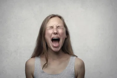 Lako se naljute: 4 znaka koja ne znaju kontrolirati svoje emocije