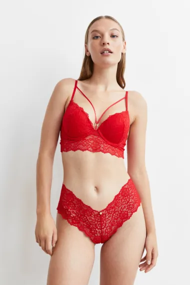 Za tebe (ali i za njega): Seksi donje rublje kao stvoreno za Valentinovo