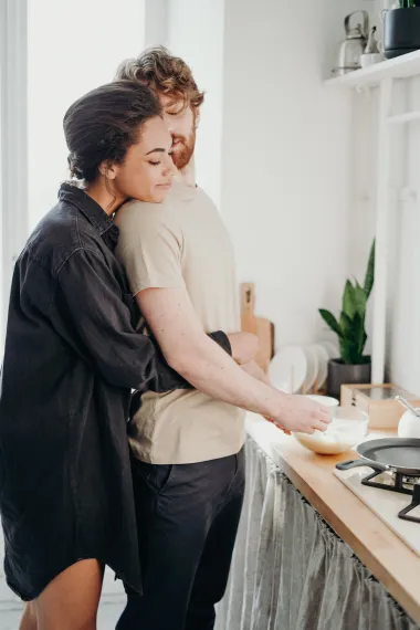Suprotnosti se (ne) privlače: Može li brak između introverta i ekstroverta uspjeti?