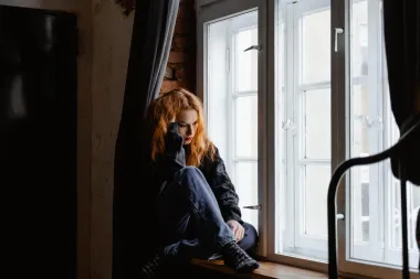 Stručnjaci složni: Pet znakova da imaš toksičan odnos sama sa sobom