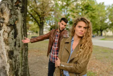 Ljubav pod mikroskopom: 6 znakova da vaša veza nije tako zdrava kao što misliš