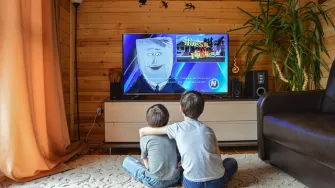 kako nastaju crne mrlje na ekranu televizora?