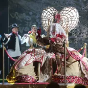 Svi pričaju o nastupu Kraljice u 'Masked Singeru': Možeš li pogoditi tko se skriva ispod maske?