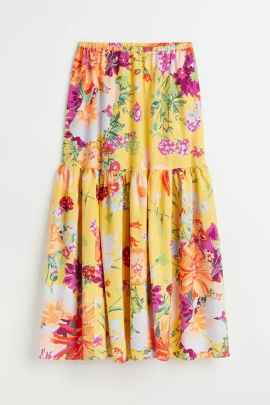 Kako nositi maksi suknju? Imamo sjajne outfit ideje i top modele za proljeće