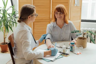 Ovi znakovi mogu značiti da si ušla u ranu ili preuranjenu menopauzu