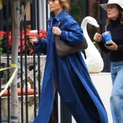 Jennifer Lopez izgledala kao da ide na modnu pistu, a ne u šoping