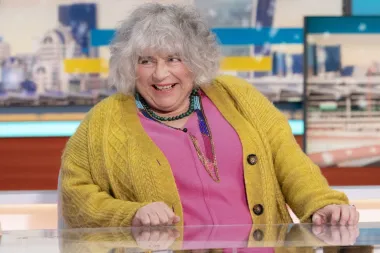 82-godišnja zvijezda Harryja Pottera pozirala posve gola za britanski Vogue