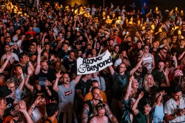 Prvi dan LMF festivala privukao tisuće posjetitelja iz cijeloga svijeta