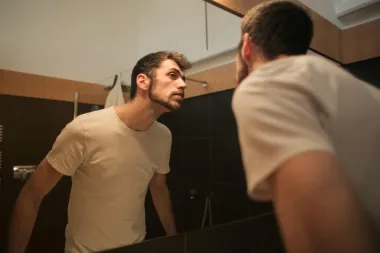 Njemu baš i nije stalo: Pet očitih znakova da te drži 'na rezervi'