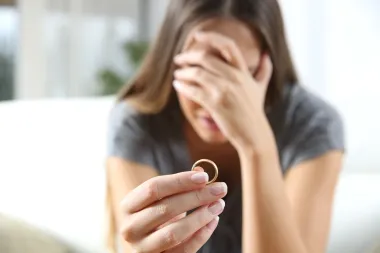 Izdaja koja najviše boli: Što učiniti kada otkriješ da te partner vara?