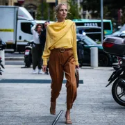 Barbie pink, bye bye! 6 nijansi koje će ove jeseni vladati modnom scenom