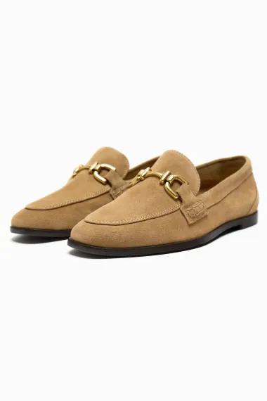 Elegantne loaferice će i ove jeseni biti najpoželjniji dodatak svakoj kombinaciji