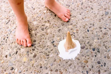 Pojesti ili baciti? Stručnjaci otkrivaju je li 'pravilo pet sekundi' istina ili mit