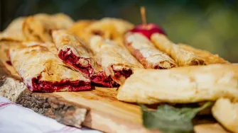 Otkrili smo sve o ovogodišnjem Štrudlafestu, a imamo i sjajan recept za štrudl