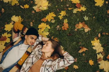 'Leaf blower': Neobična seks poza koja će unijeti dozu uzbuđenja u hladne jesenske dane