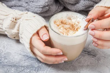 'Latte Nails': nova trendi manikura u toplim tonovima mnogima omiljenog napitka