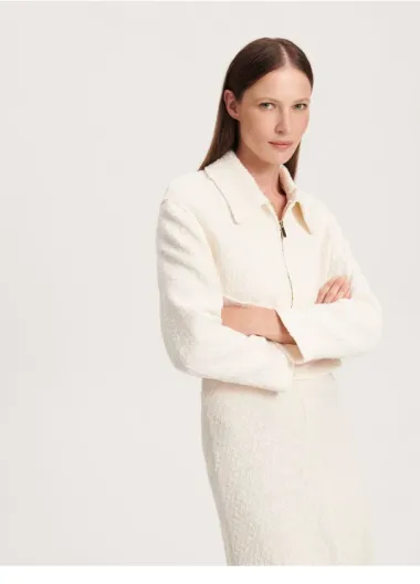 Obožavala ih je i Coco Chanel: Elegantni komadi od tvida vladaju i ove sezone