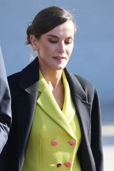 Kraljica Letizia opet je zablistala u jednostavnoj kombinaciji