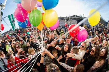Stiže čarobni Advent u Samobor: Jole, Daleka obala i minglanje uz selfije kraj spačeka