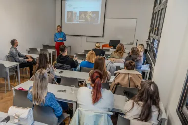 Ana Radišić studentima otkrila: "Svu ušteđevinu sam uložila u podcast koji je bio moj san i nisam požalila"