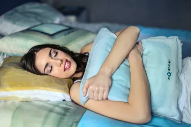 Čudesni tekući puder - prvi puder koji ne treba skidati s lica prije spavanja?