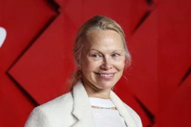 Revolucija prirodne ljepote: Pamela Anderson hrabro je prigrlila život bez šminke